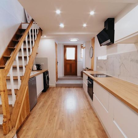 Perfect Family-Oriented And Renovated Townhouse In The Old Antibes Leilighet Eksteriør bilde