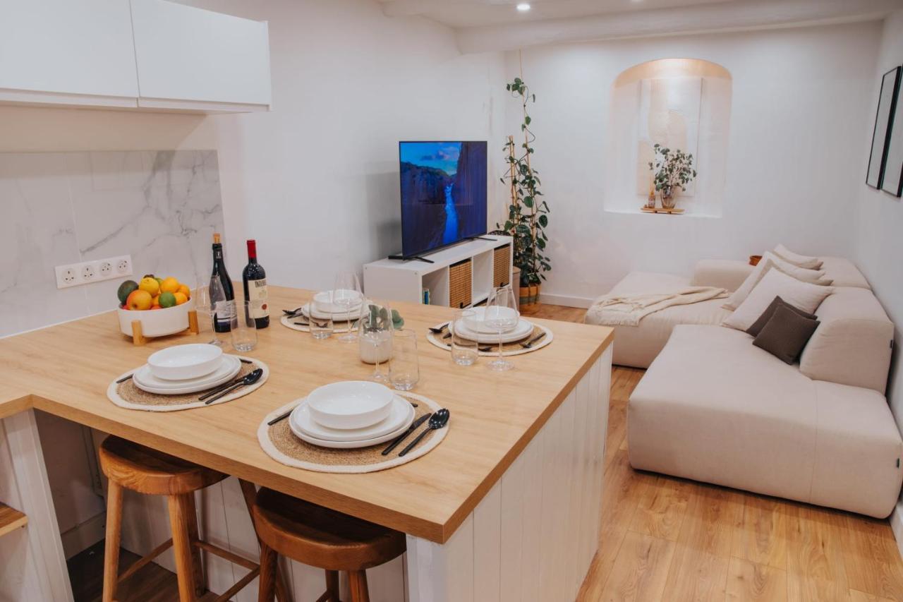 Perfect Family-Oriented And Renovated Townhouse In The Old Antibes Leilighet Eksteriør bilde