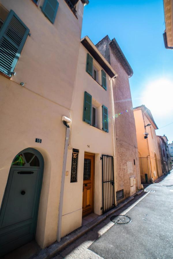 Perfect Family-Oriented And Renovated Townhouse In The Old Antibes Leilighet Eksteriør bilde